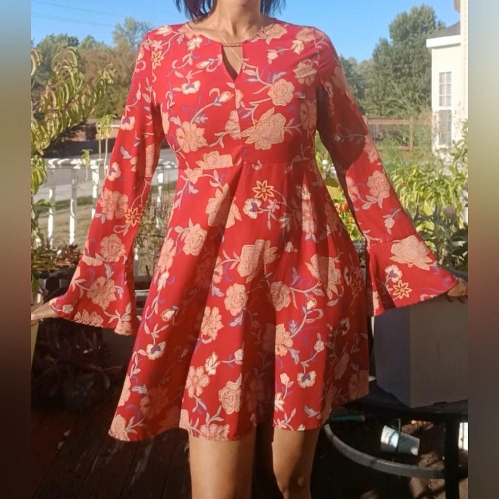Peppermint Scarlet Floral Long Sleeve Dress